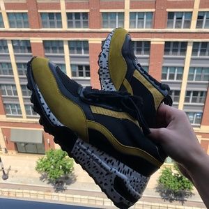 Platform/Wedge Steve Madden Sneakers